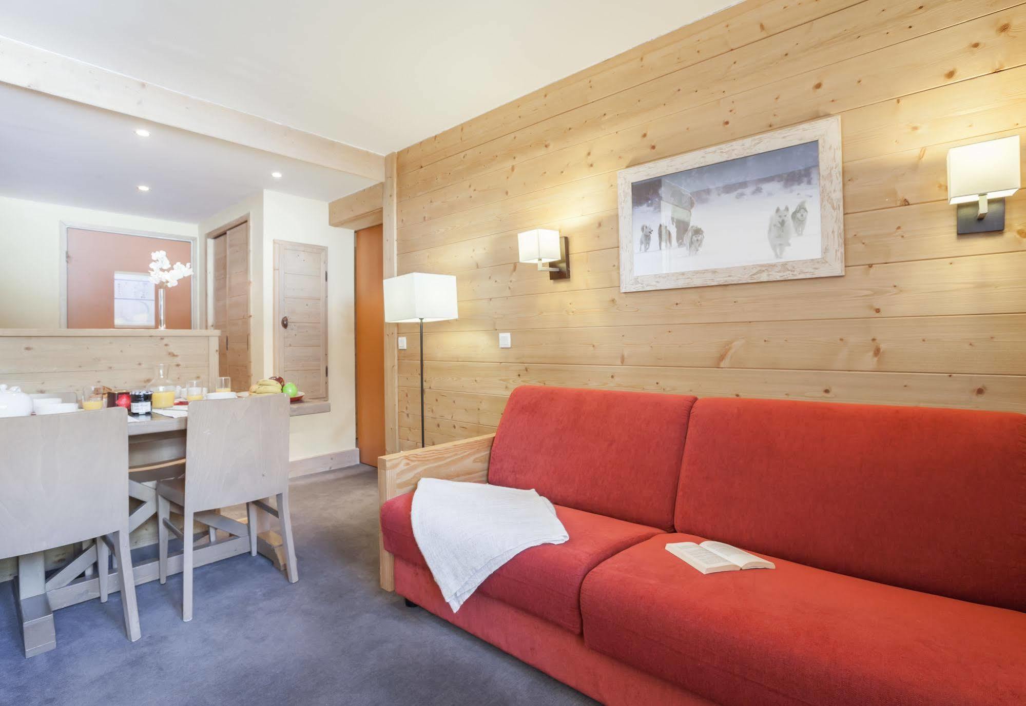 Residence Pierre & Vacances Aconit Сен-Мартен-де-Бельвіль Екстер'єр фото