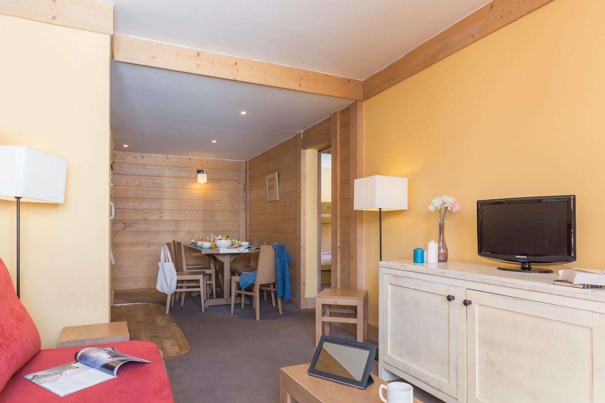 Residence Pierre & Vacances Aconit Сен-Мартен-де-Бельвіль Екстер'єр фото