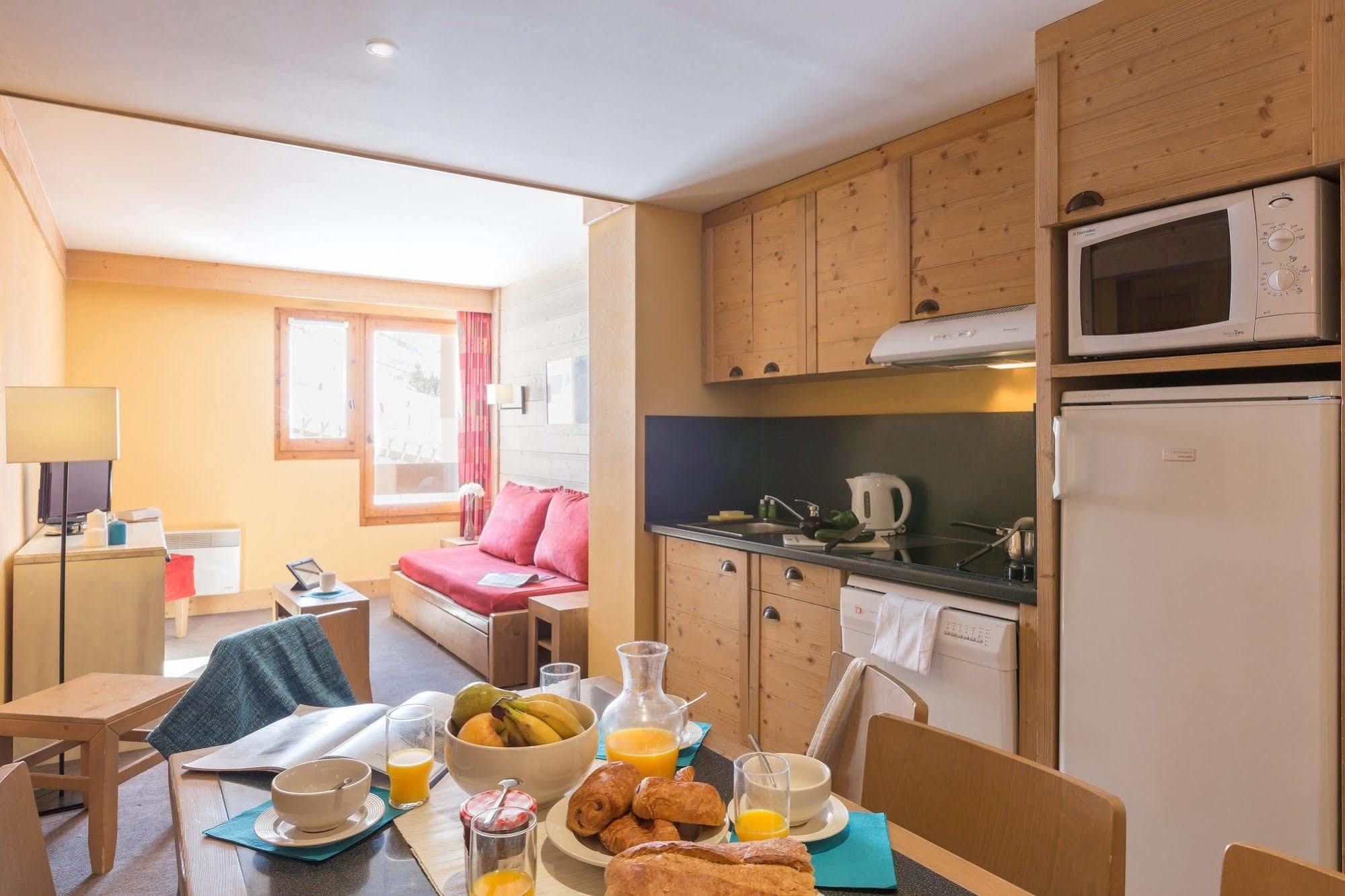 Residence Pierre & Vacances Aconit Сен-Мартен-де-Бельвіль Екстер'єр фото