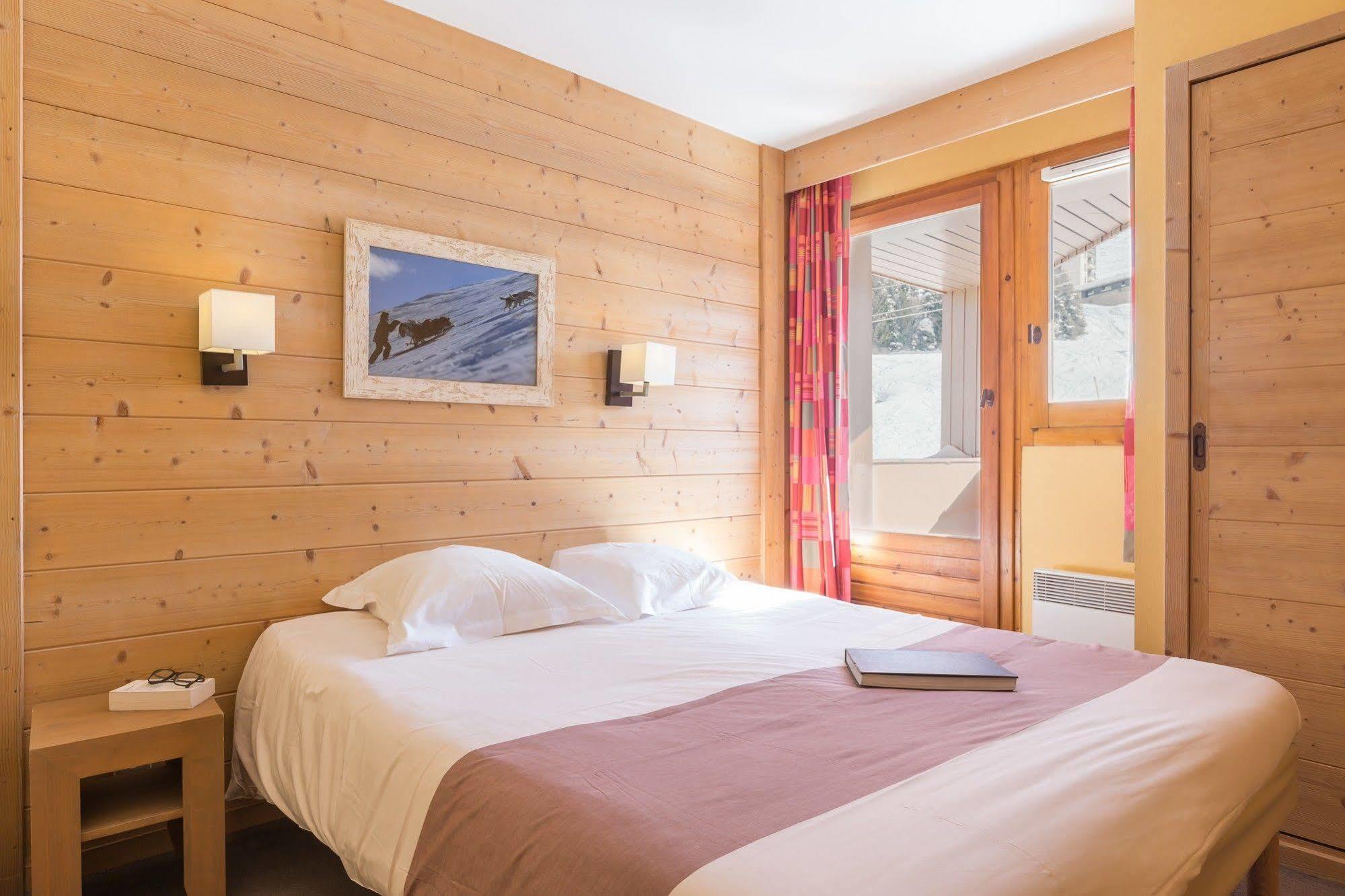 Residence Pierre & Vacances Aconit Сен-Мартен-де-Бельвіль Екстер'єр фото