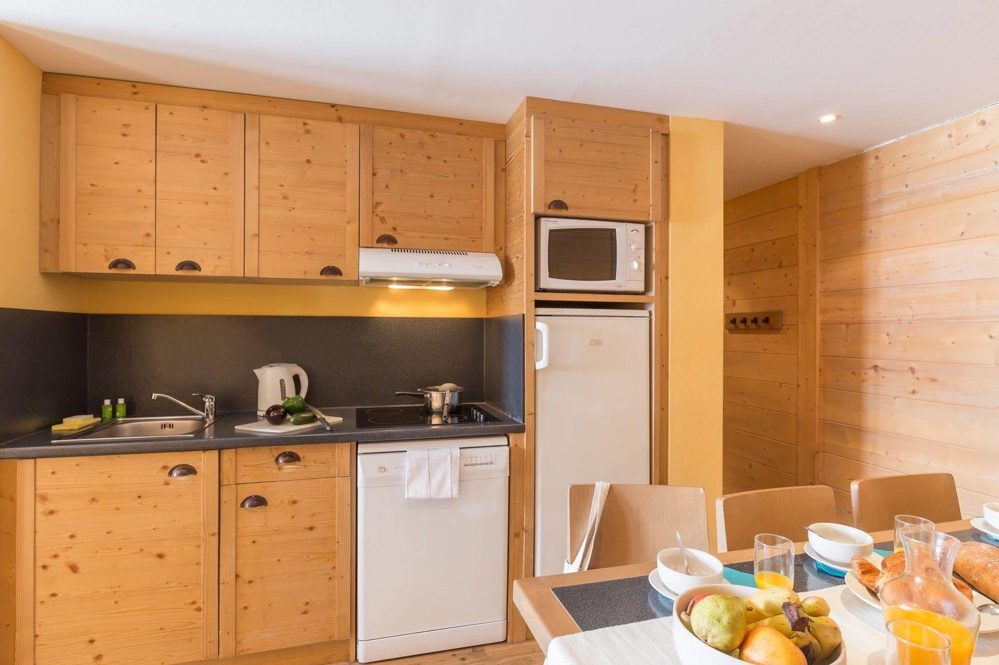Residence Pierre & Vacances Aconit Сен-Мартен-де-Бельвіль Екстер'єр фото